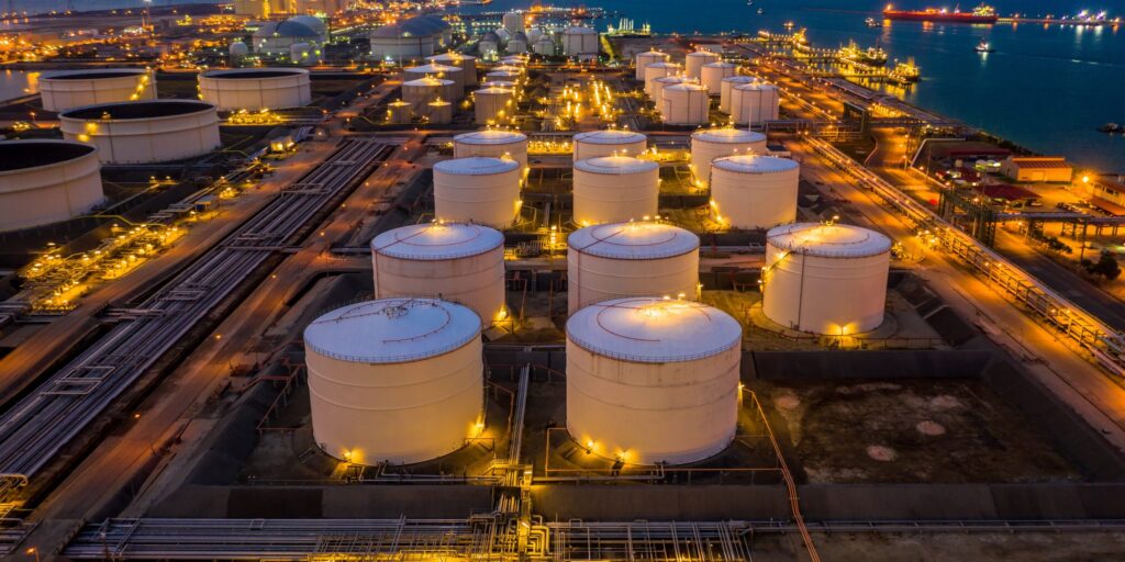 Tank Storage in Dalian